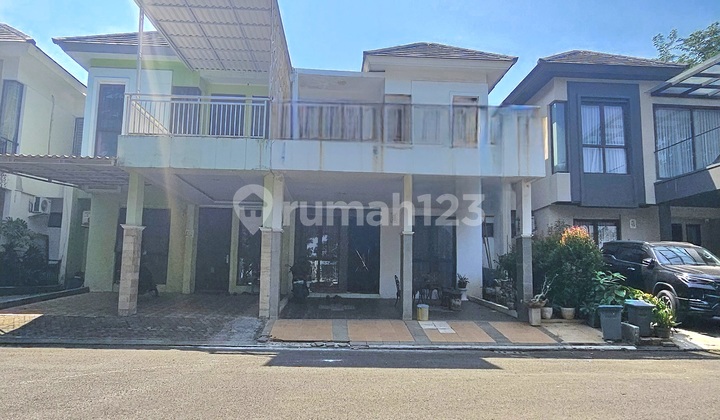 Ready-to-Occupy House at The Icon Caspia BSD, Near Aeon Toll, Facing the Park