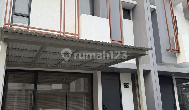 Jual Cepat Butuh Uang Rumah Siap Huni Di Yuthica Bsd Dekat Teras Kota 2