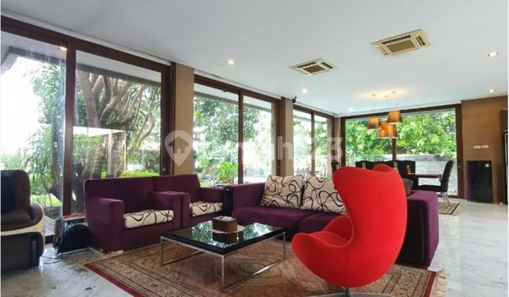 Rumah Mewah Dengan Private Pool Di Komplek Lemigas Permata Hijau