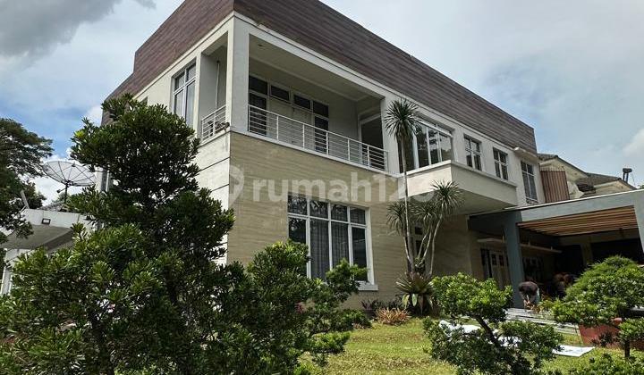 Rumah Hoek Dengan Bonus Tanah Fasum 500m2 Di The Green Bsd, Dekat Tol