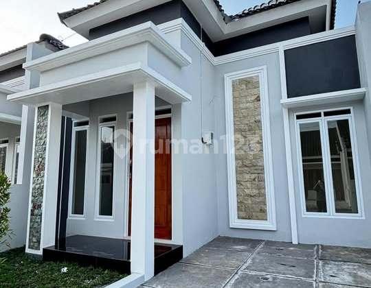 Rumah Minimalis Modern Cocok untuk keluarga Muda Harga 200jutaan  2