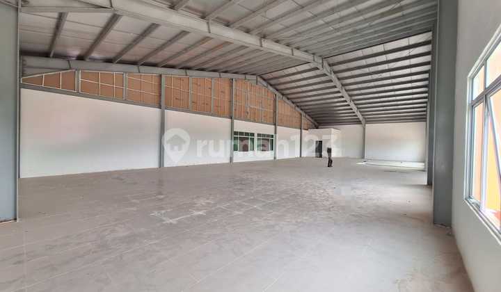 Warehouse for Rent in Kabil Industrial Complex.