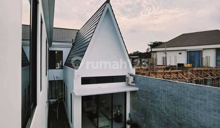 For Sale HGB House in Crown Hill Estate Housing, Jl. Reformasi, Teluk Tering, Batam Kota, Batam City, Riau Islands, Indonesia, 29461, Batam Centre 2