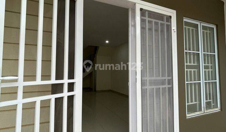 Disewakan Rumah Unfurnished di jalan Pasir putih residence , Batam Centre 2