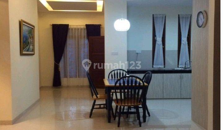 Dijual Rumah Di Jalan Bukit Indah Sukajadi  Kondisi Bagus 2