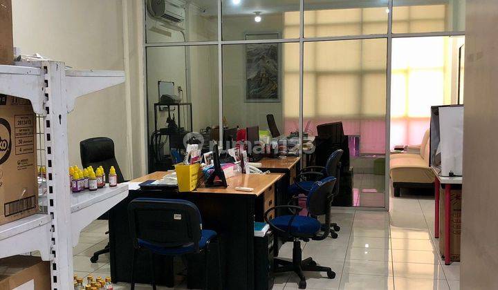 Ruko siap pakai cocok untuk kantor lokasi bagus di kosambi 1