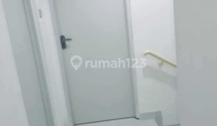 Dijual Rumah 2 lantai siap huni di Citra garden 2ext