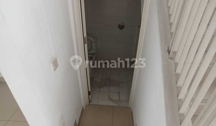 For Rent 2-Story House Ready to Occupied at Golf Lake Residence Cengkareng 2