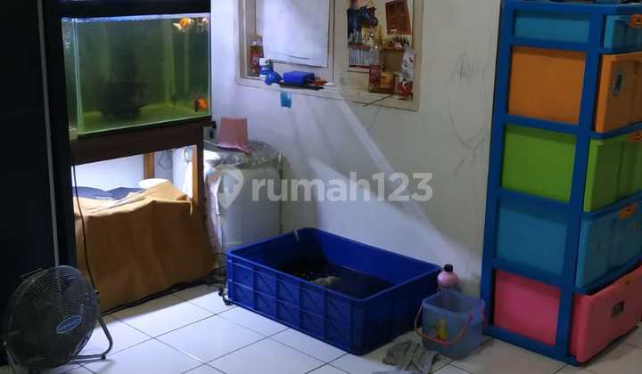 Dijual rumah 2 lantai bebas banjir di Citra garden 2 ext