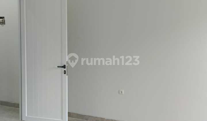 Dijual Rumah Baru Siap Huni 4 Lantai di Citra Garden 3 Dijual Rumah Baru Siap Huni 4 Lantai di Citra Garden 3