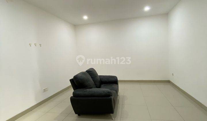 Disewakan Per6 Bulan Rumah Mewahhh Di Puri Mansion 2