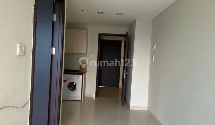 DISEWAKAN APARTEMN SIAP HUNI KOSONGAN  1 Kamar Tidur 3
