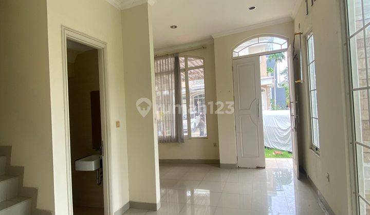 Rumah Hoek Siap Huni Di Green Lake City Unfurnished 1