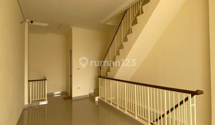  Ruko di Green Lake City 286 m² Unfurnished 2