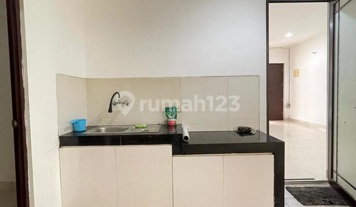 Disewakan Rumah Bagus Dua Lantaii 8X20 Bagus 2