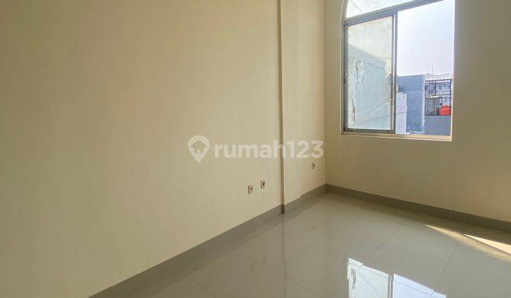  di Green Lake City Ruko 286 m² Unfurnished 2