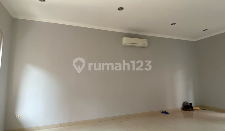 Disewakan Rumah Bagus Buolvard Siap Huniii 2