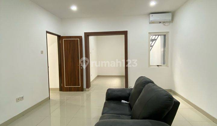 Disewakan Per6 Bulan Rumah Mewahhh Di Puri Mansion 1