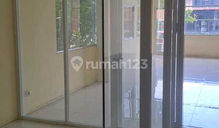 Disewakan Ruko Citra 6 , 2Lantai Hook , Cocok Utk Kntor , Rapi Siap Pakai