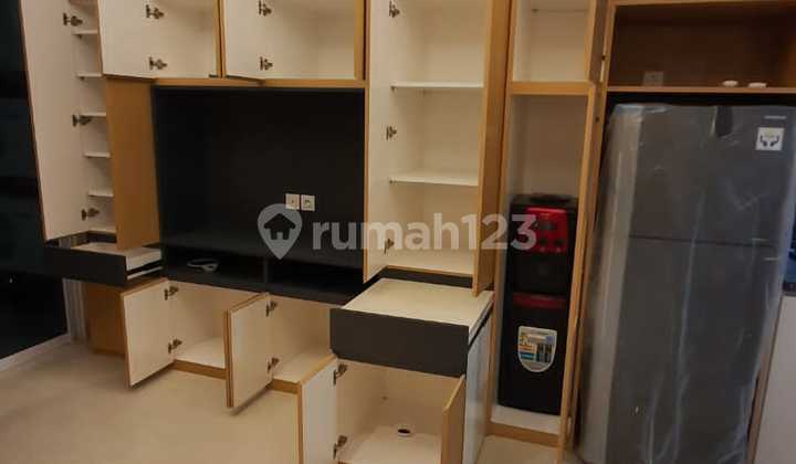 Apartemen Green Sedayu 2 Kamar Tidur Furnished Rapi Siap Huni 1