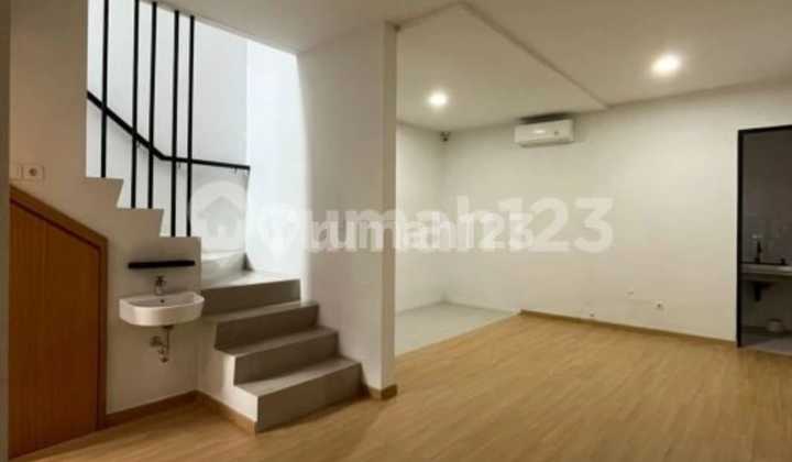 Disewakan Rumah Citra 8 2Kt, Rapi Siap Huni