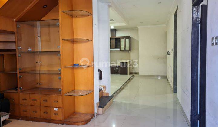 Rumah Kontrakan Taman Palem 4kt Semi Furnish 2 Lantai 2