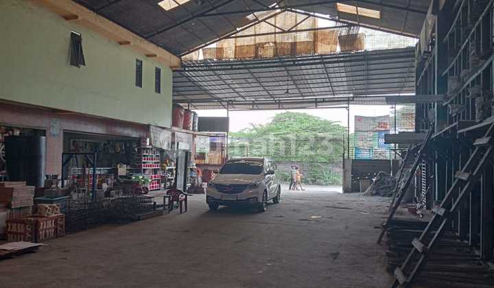 Dijual Tanah + Bangunan Cocok Utk Usaha 