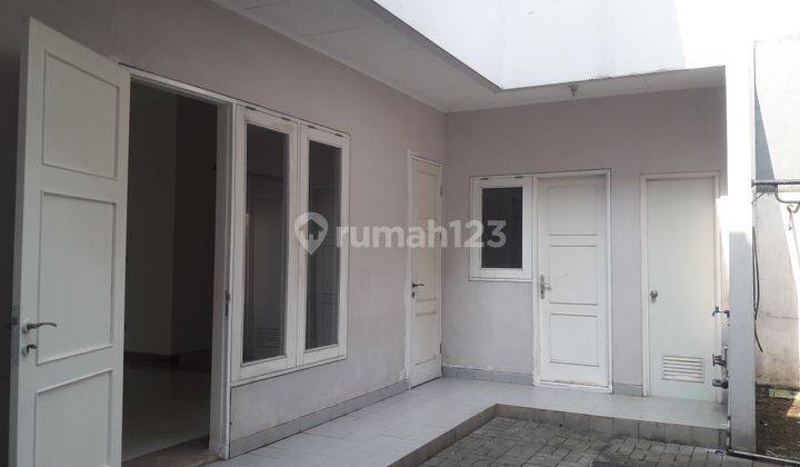 Rumah 2 Lantai Unfurnished di Gading Serpong Pondok Hijau Golf 5