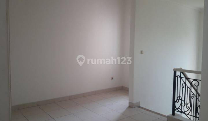 Rumah 2 Lantai Unfurnished di Gading Serpong Pondok Hijau Golf 8