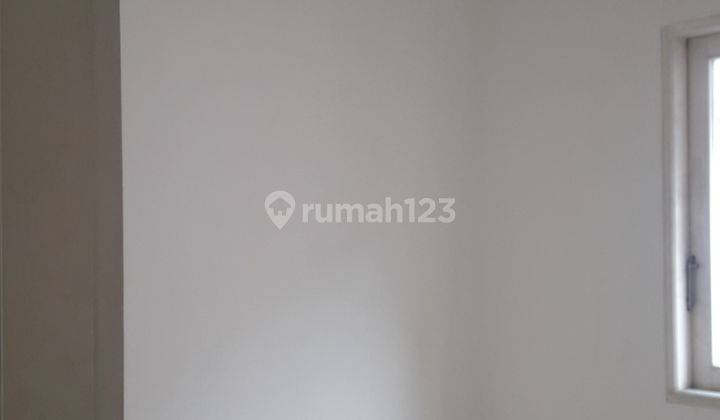 Rumah 2 Lantai Unfurnished di Gading Serpong Pondok Hijau Golf 10