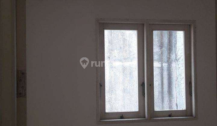 Rumah 2 Lantai Unfurnished di Gading Serpong Pondok Hijau Golf 11