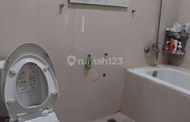 Rumah Sektor Cantik 2 Lantai Lokasi Strategis Gading Serpong Jual 9