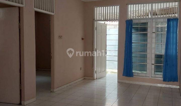 Rumah 1 Lantai Ruang Luas Sektor 1 Siap Huni Gading Serpong Sewa 3