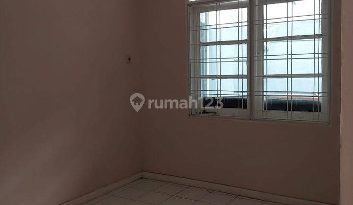 Rumah 1 Lantai Ruang Luas Sektor 1 Siap Huni Gading Serpong Sewa 5