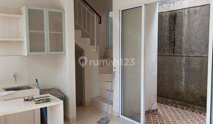 Sewa Rumah Di Bsd City Cluster Azura Vanya Park Semi Furnish