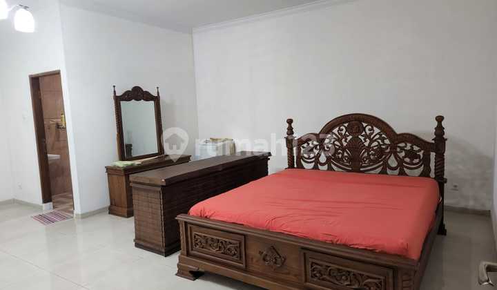 Rumah Dijual Gaya Classic Style Sektor 1b Gading Serpong 8