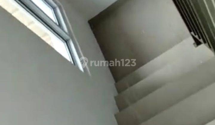 Rumah Sewa Gaya Eropa Modern Minimalis Samara Gading Serpong.co 3