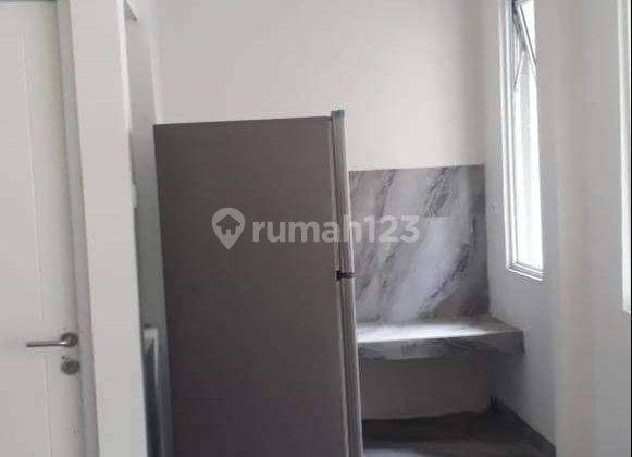 Disewakan Rumah Gading Serpong Malibu Big Living Room And Fresh 4