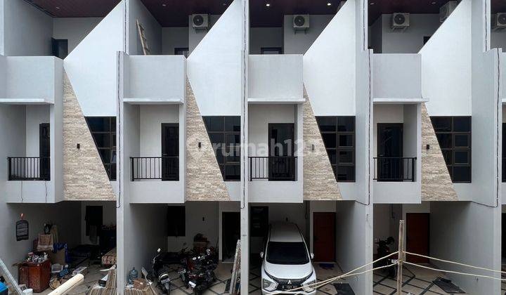 Rumah Rawamangun Dekat Premier Riviera Pulo Gadung Jakarta Timur