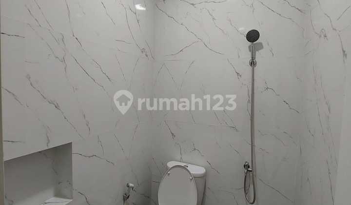 Rumah Baru, SHM 2lt, Cluster, Buana Gardenia Cipondoh, KPR, tidak banjir, siapa cepat!