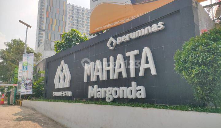 Apartemen Samesta Mahata Depok, Akses Kampus Ui, Stasiun 1