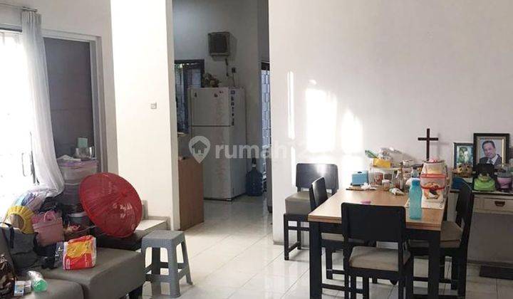 Dijual Taman Semanan, Rumah Strategis Rapih, Akses Mudah 1