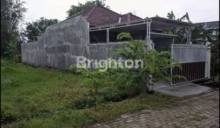 RUMAH BAGUS SIAP HUNI DI JL IKAN IKAN 2