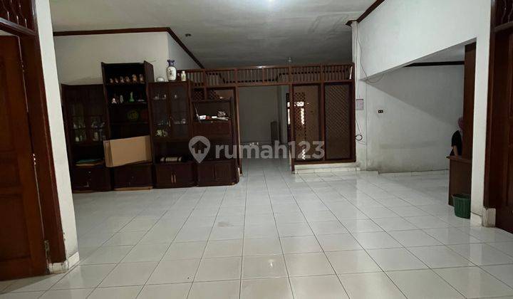 Rumah Asri di Kompleks Perumahan Dekat Bintaro Parkview 2