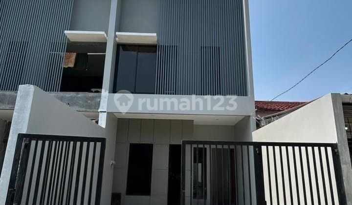 Rumah Siap Huni Meruya Utara @jakartabarat