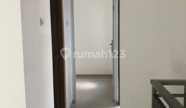 Rumah Bagus Minimalis Dekat Jec Kedoya 2