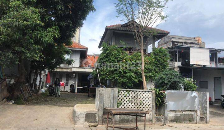 Rumah Lama Jual Tanah @Tanjung Duren Jalan 2 Mobil 1