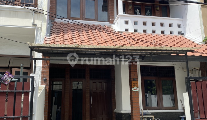 Ready to Occupy @ Queen's Garden 2