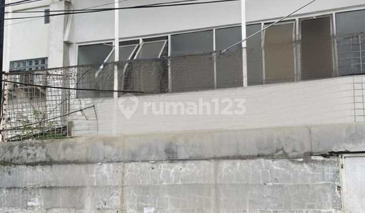 Selling Land with Existing Building @greenvill