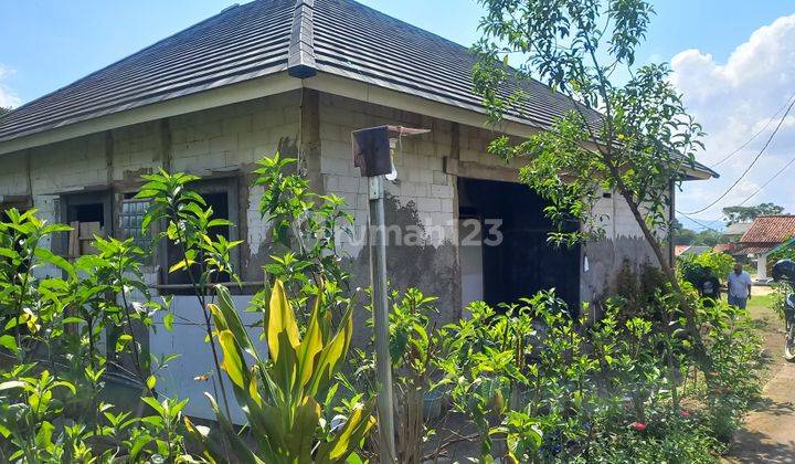 Dijual Murah Rumah Villa + Kebun Pemandangan Bagus di Sumedang 2